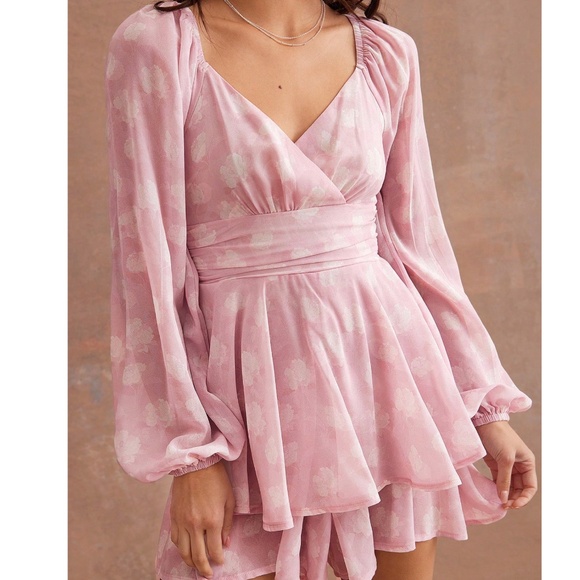 Boho Baby Pink Ruffle Long sleeve Romper - Picture 4 of 5